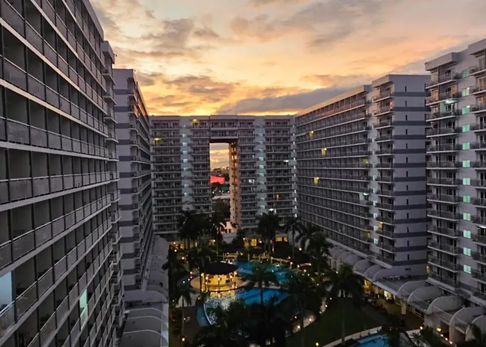 Apartment The Palawanos At Shell Residences *