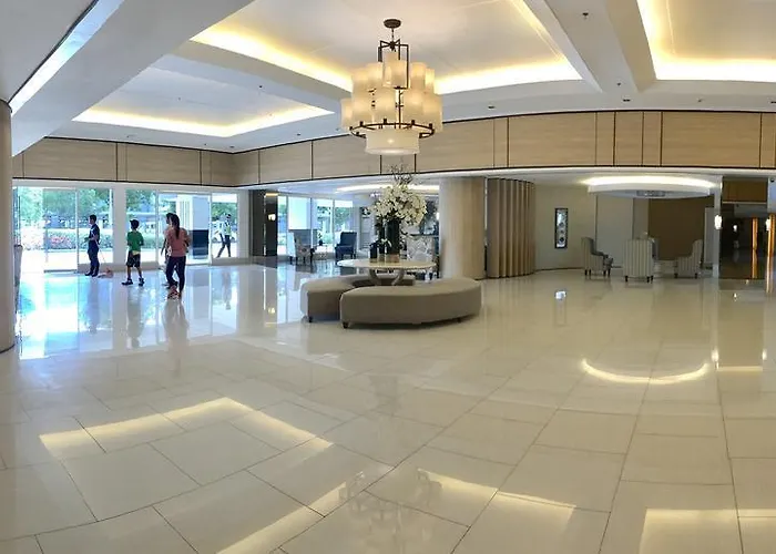The Palawanos At Shell Residences * Manila