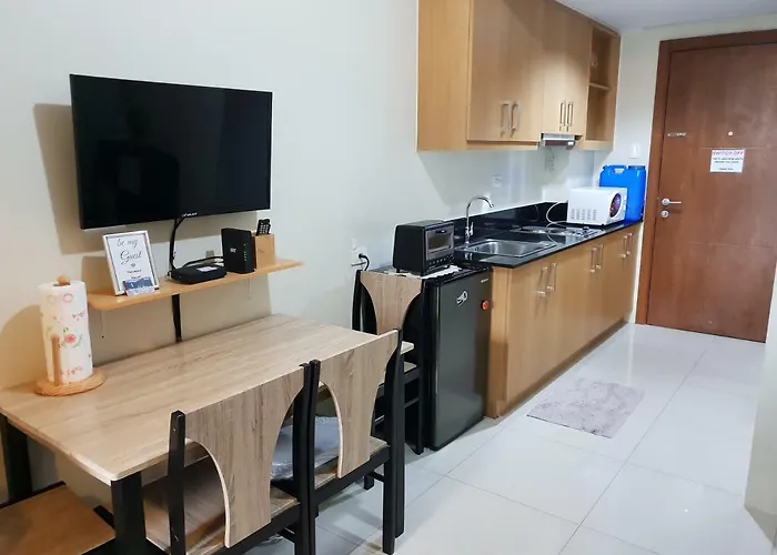Apartment The Palawanos At Shell Residences